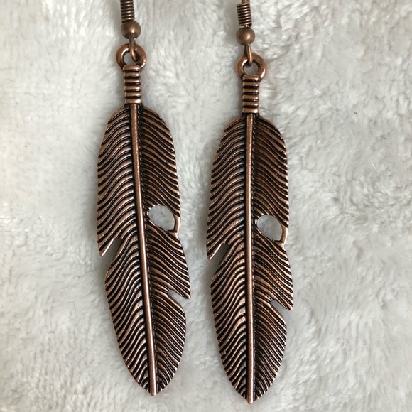 Earrings - Picture 3 of 4